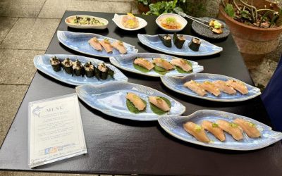 LA CREDENCIAL DEL CAMINO QUE SE SELLA A BOCADOS DE PEZ ESPADA Y TINTORERA: LA INGENIOSA CAMPAÑA PARA DINAMIZAR EL CONSUMO DE PESCADO
